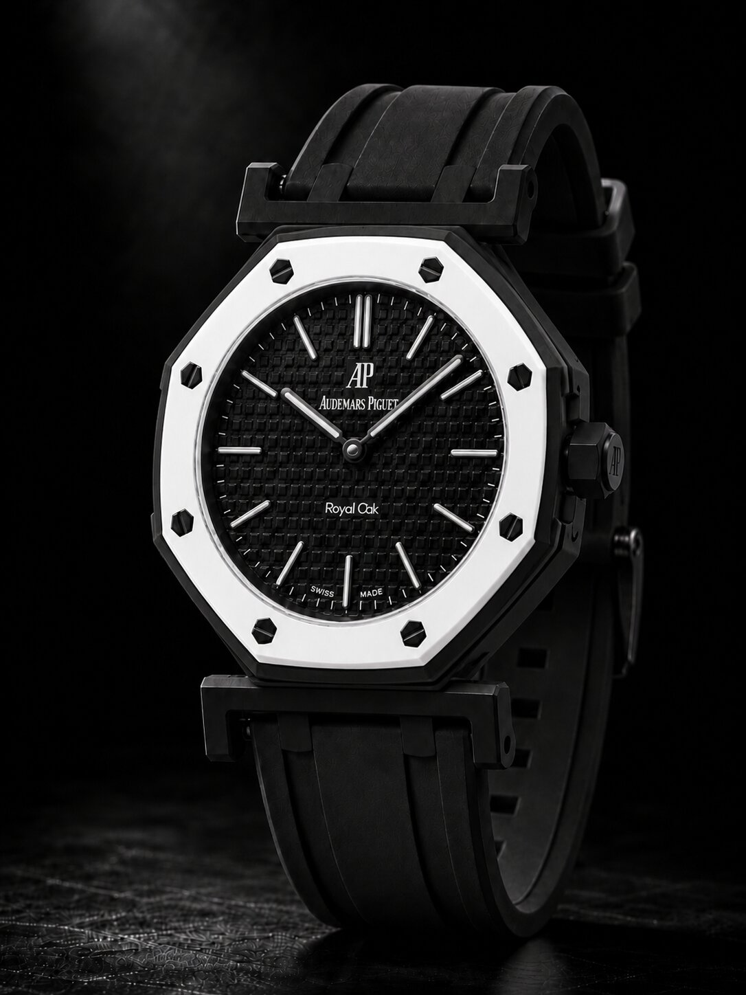 OCHO NEGRO matte silicone strap in black